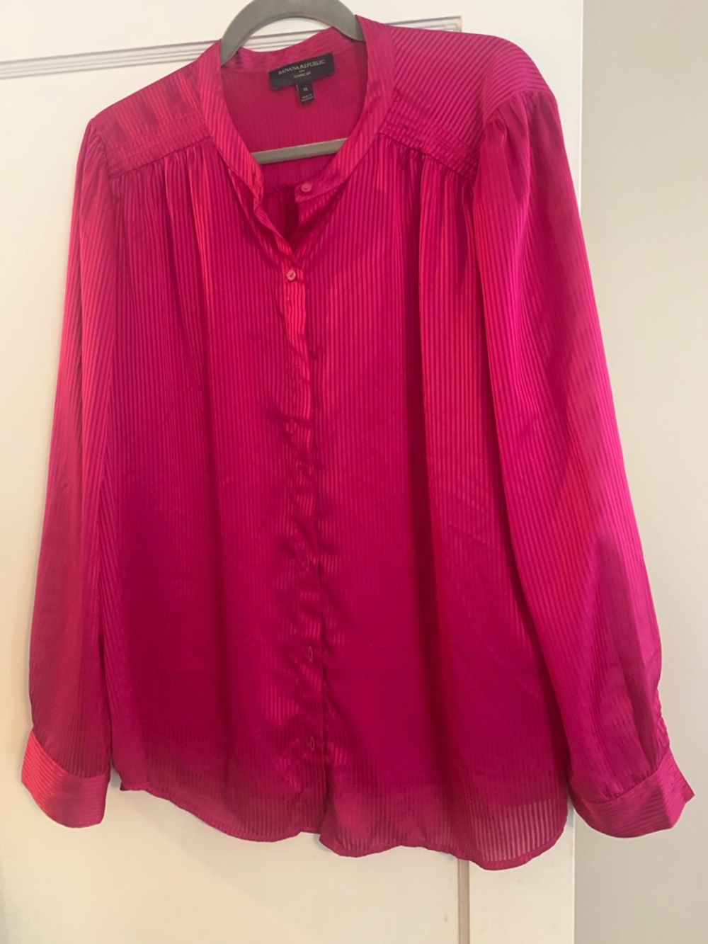 Banana republic, classic fit, fuchsia, pink on pink striped blouse, extra large